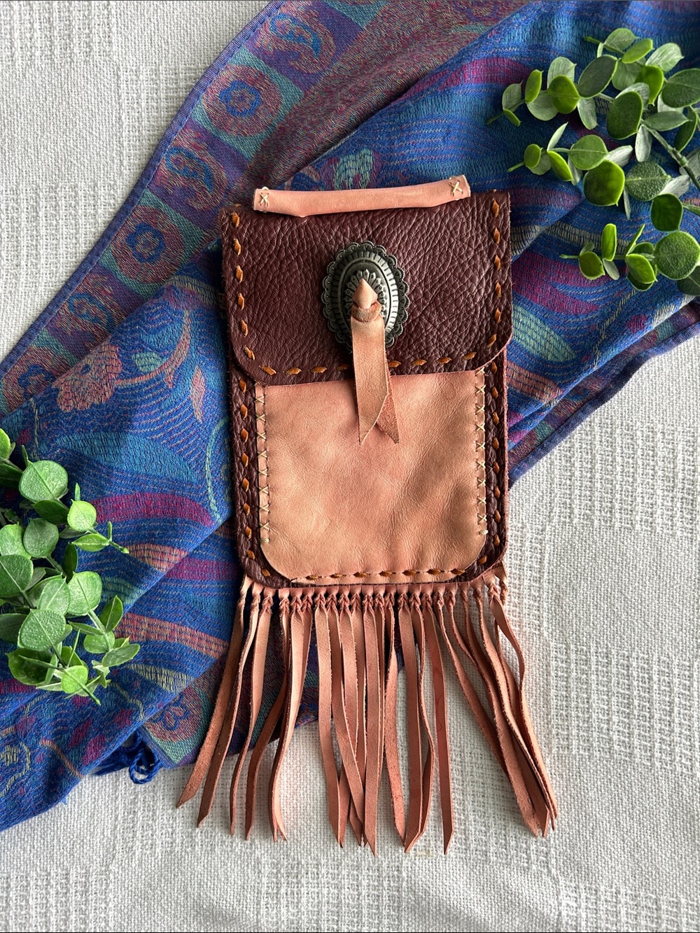 Women’s Western Pink Leather Fringe belt pouch